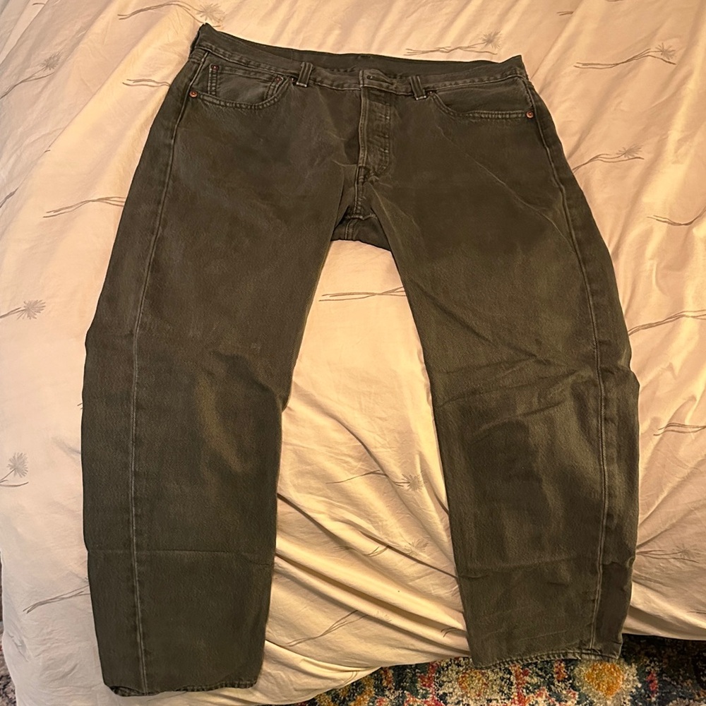 Levi's Men's Dark Olive Corduroy Pants
